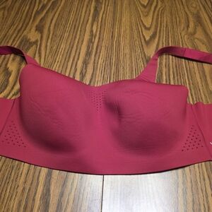 Victoria's Secret Fuchsia Seamless Bra